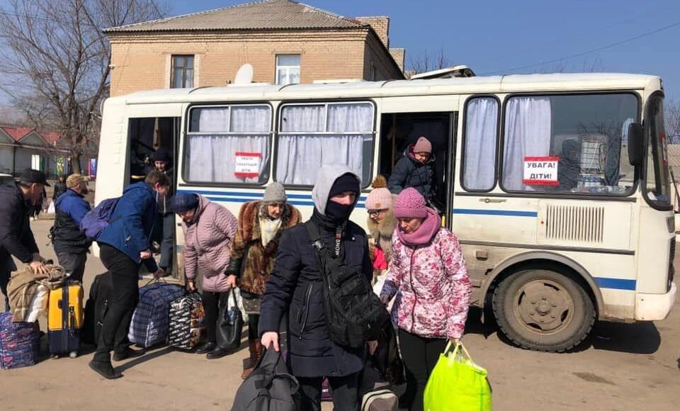 Сегодня из Авдеевки выезжает бесплатный автобус на Днепр и Ивано-Франковск