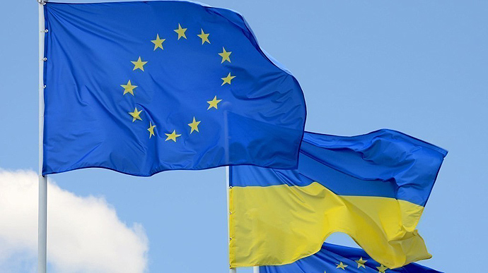 Украина получит 50 млрд долларов помощи от стран G7 и ЕС