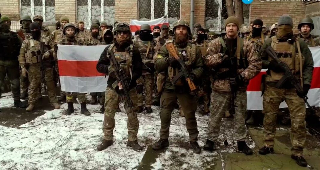 Белорусские добровольцы вызвались участвовать с ВСУ в деблокаде Мариуполя