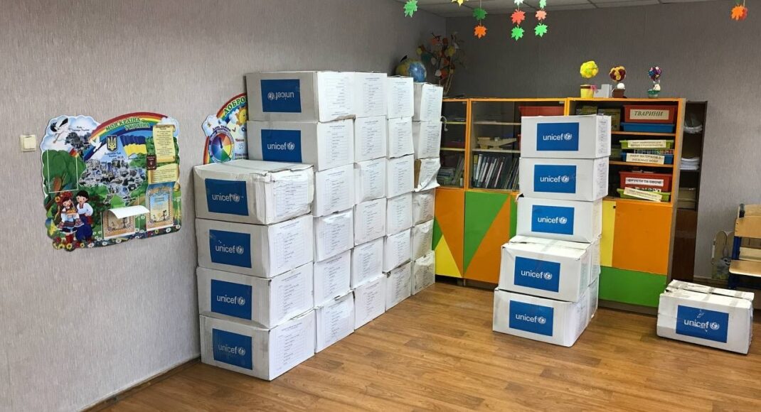 ЮНИСЕФ передал Покровской громаде крупную партию гуманитарной помощи