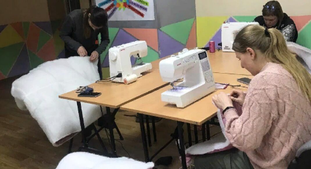 Від дизайну до допомоги: як у Краматорську шиють речі для захисників України