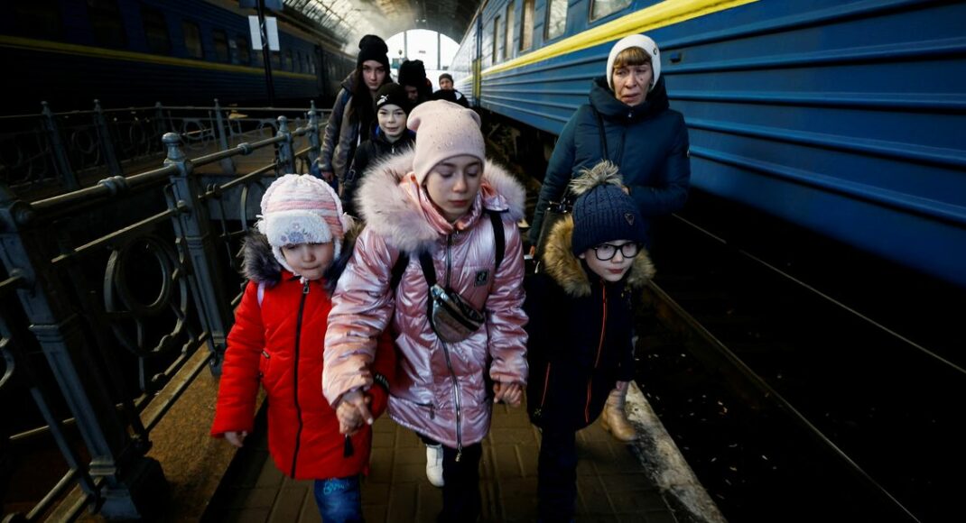 Еда, одежда, медицина: где переселенцам искать самое необходимое