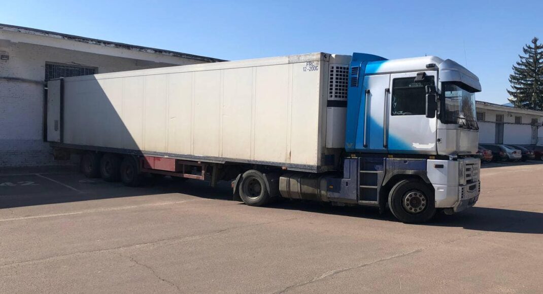 З Литви в Україну прибув автопоїзд з гуманітарним вантажем