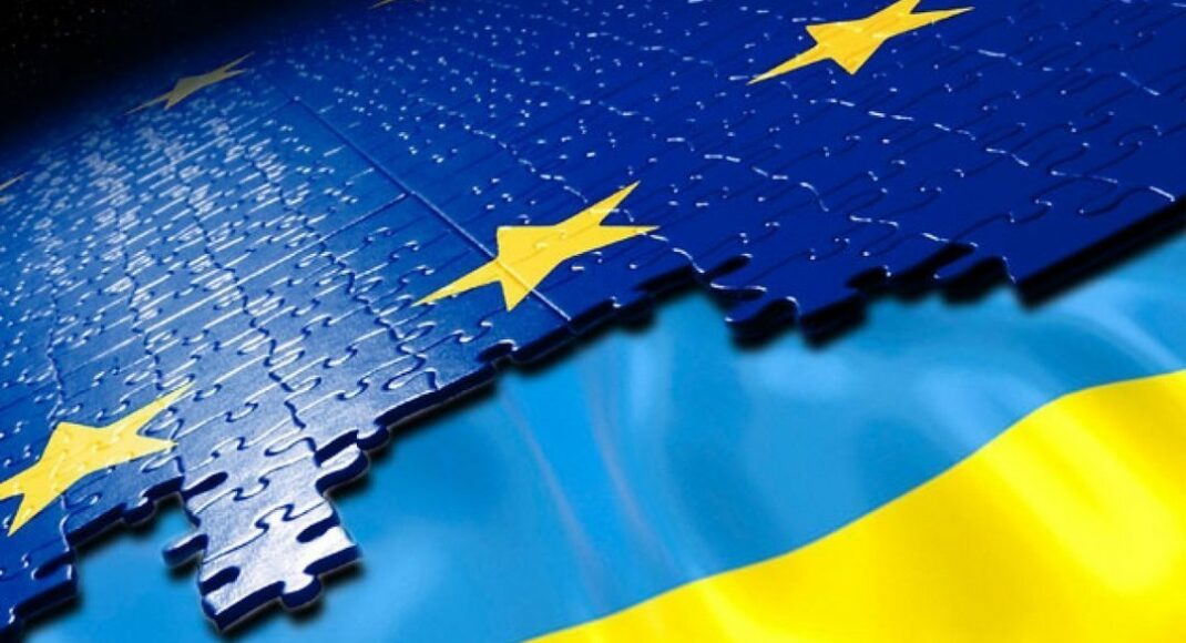 Посол ЕС: статус кандидата для Украины даст ей важнейшую мотивацию в войне с рф