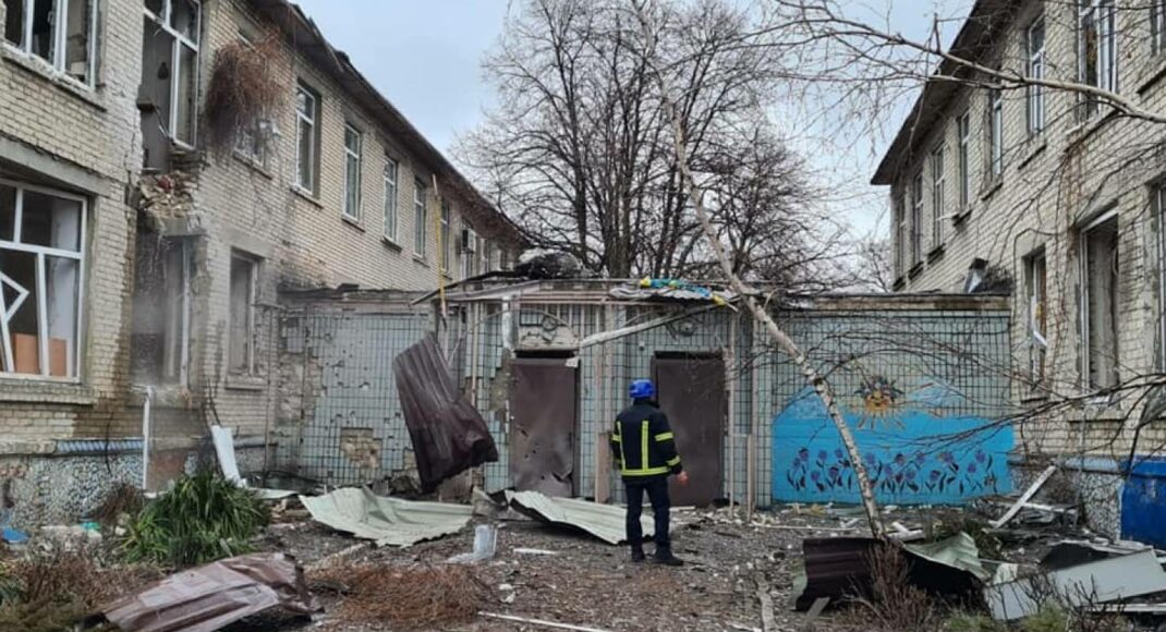 Рашистам поставлено завдання "зрівняти з землею" Сєвєродонецьк і Лисичанськ, - розвідка