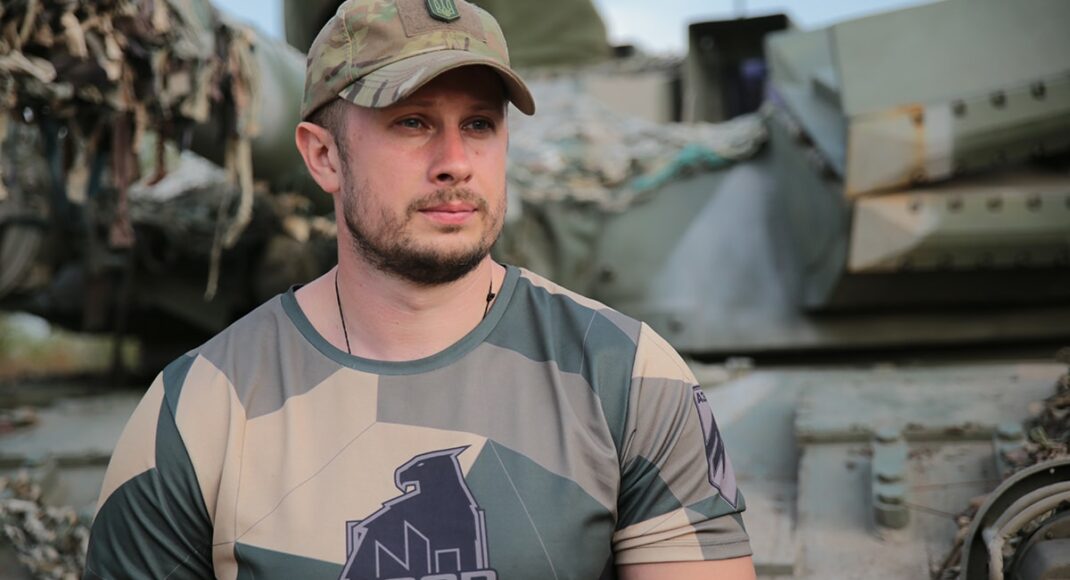 Засновник полку "Азов" закликав не давати оцінки подіям на "Азовсталі", пов'язаним з евакуацією