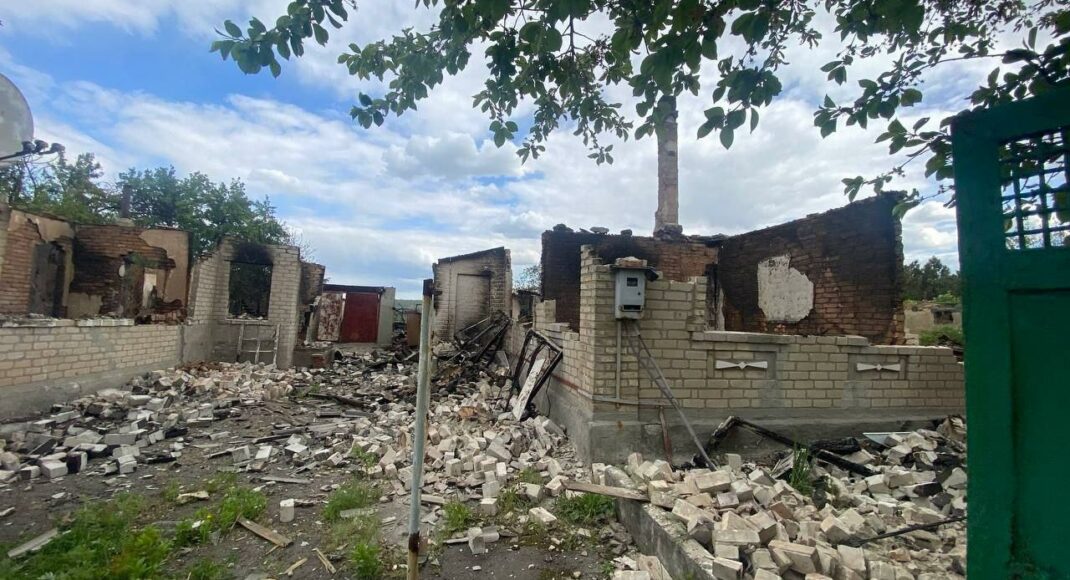 На Донетчине за сутки россияне разрушили обстрелами 45 гражданских объектов, есть погибшие и раненые