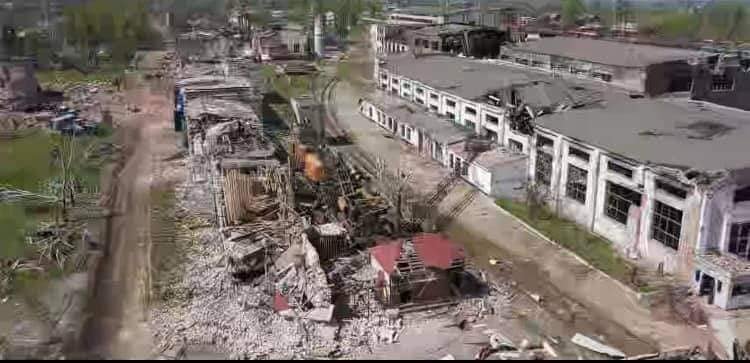 На Луганщині минулої доби окупанти 24 рази обстріляли житлові райони, - ОВА (фото)