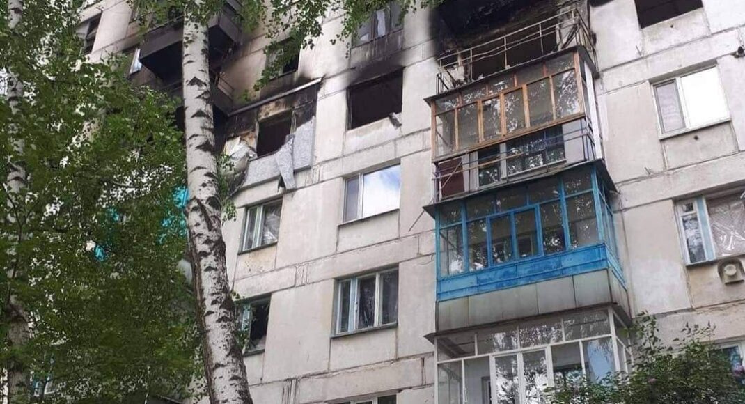 Четверо погибших от обстрелов рф на Луганщине: в реанимации Днепра борются за жизнь ребенка из Горского, обстрелян "Азот"