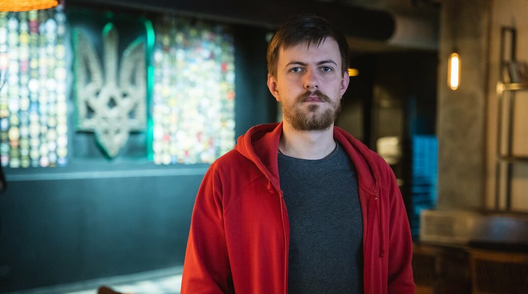 "Мій ресторан розбомбили": переселенець з Маріуполя відновлює бізнес у Дніпрі за пропозицією українського захисника (відео)