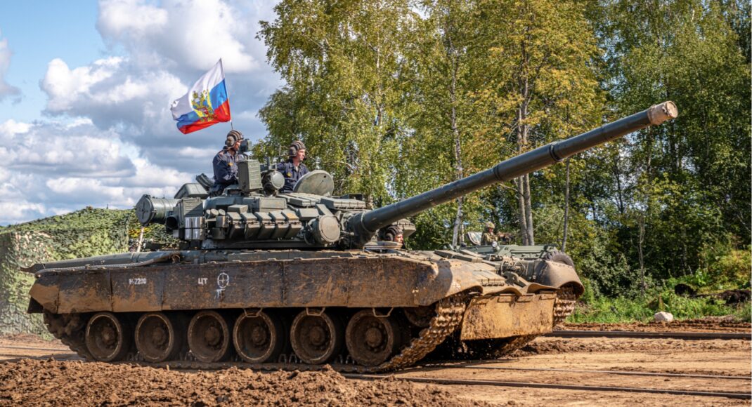 На Луганщину продовжують стягувати техніку рф, - Гайдай