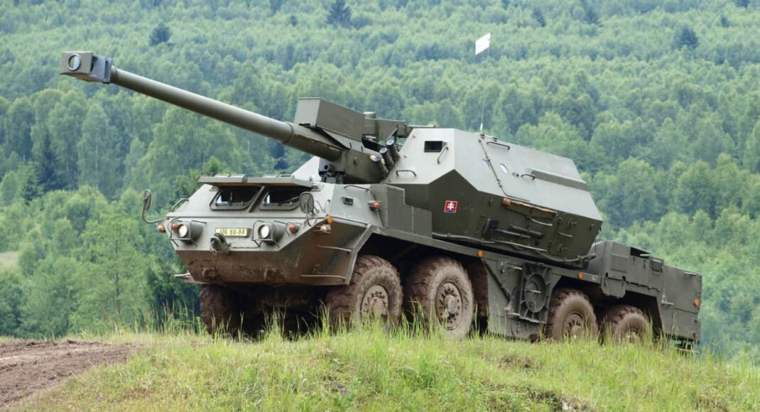 Словаччина поставила Україні дві гаубиці Zuzana-2