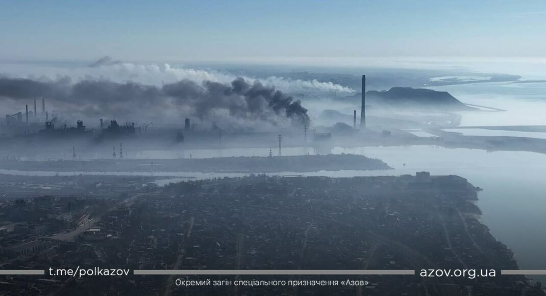 У Маріуполі продовжуються бої на території Азовсталі (відео)