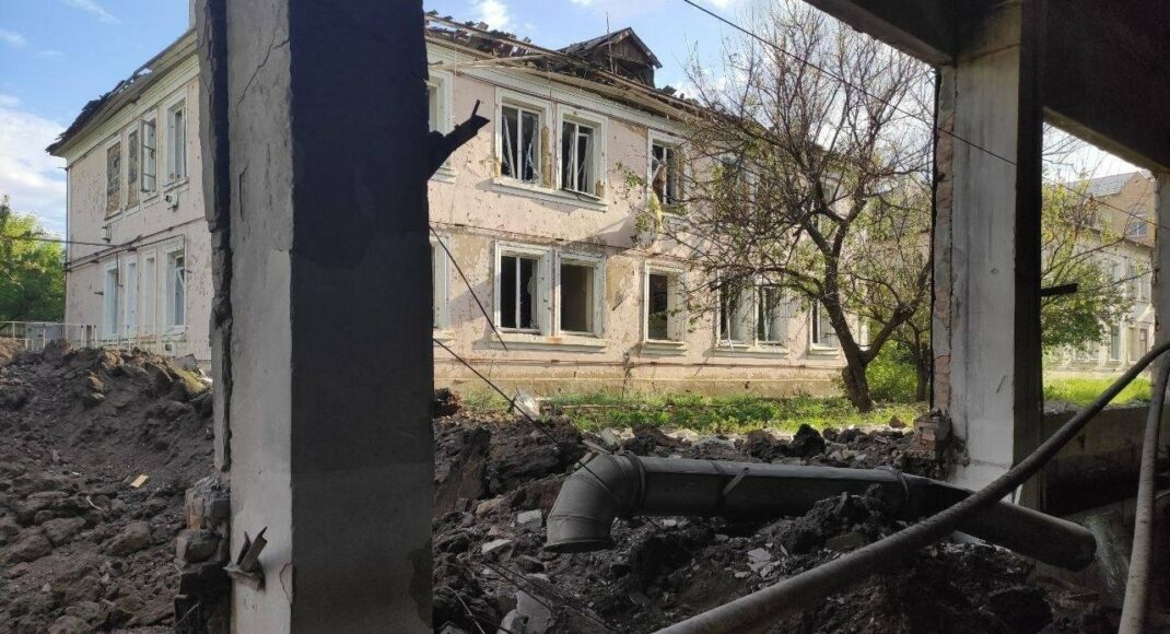 Оккупанты в зоне ООС за прошедшие сутки обстреляли 48 населенных пунктов