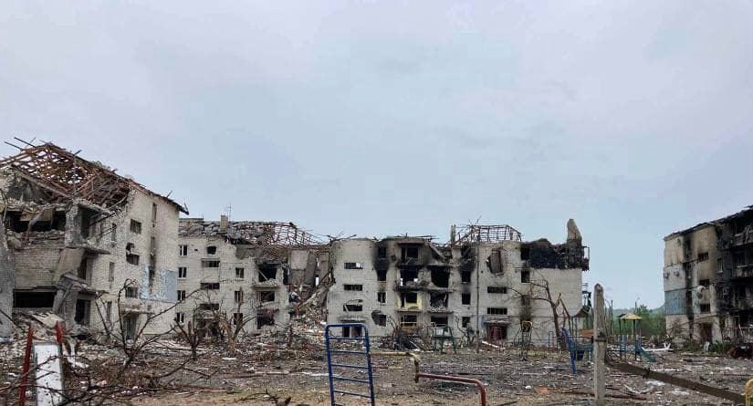 Рашисти стягують техніку до Сєвєродонецька для наступу на місто, - Гайдай