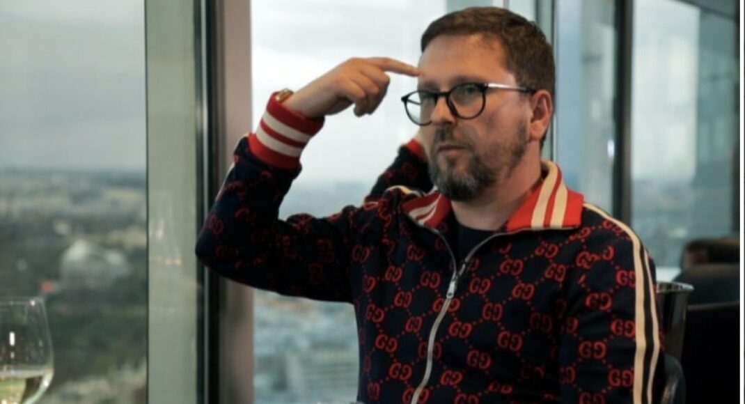 В Испании задержан пророссийский блогер Анатолий Шарий, которого СБУ подозревает в государственной измене
