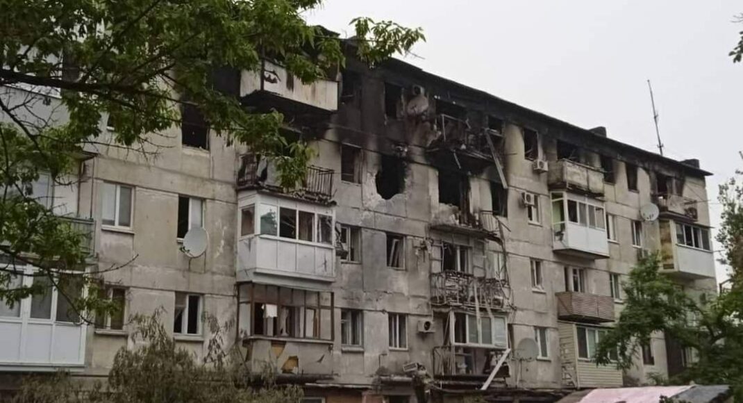 росіяни обстрілюють Лисичанськ авіацією, тривають бої за Сєвєродонецьк, - Гайдай