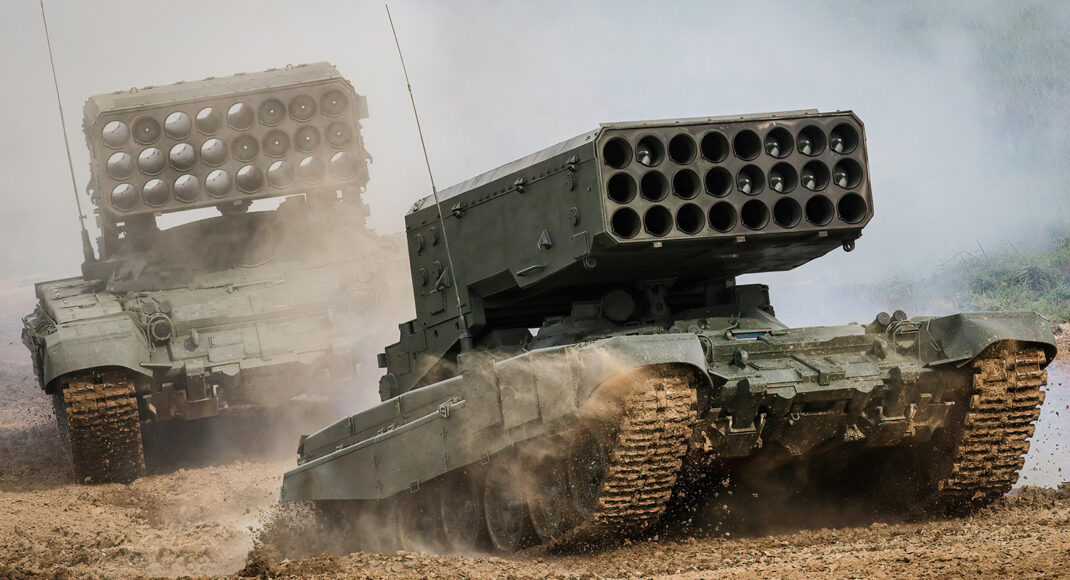 Окупанти за добу завдали 2 ракетних удари, а також здійснили понад 10 обстрілів з РСЗВ, - Генштаб