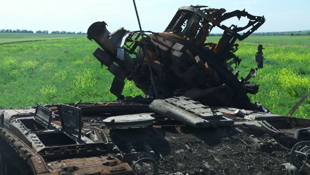 Ворог на окупованій Луганщині накопичує сили за рахунок місцевого населення, — Гайдай