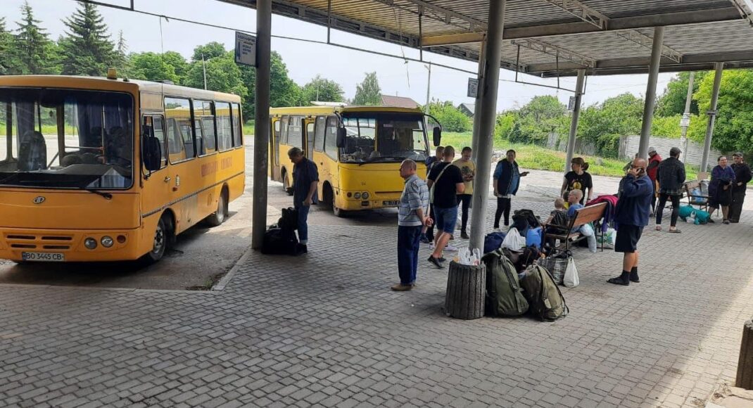 Сегодня из Лисичанска удалось эвакуировать еще 19 человек, - Гайдай