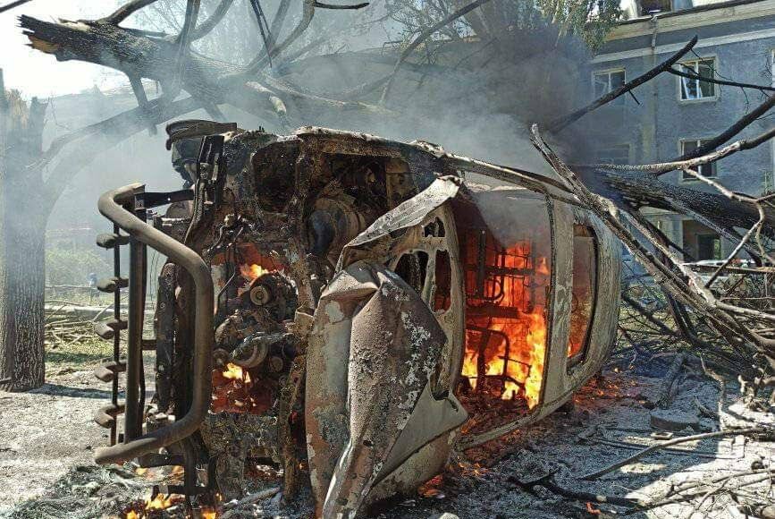 Российские захватчики нанесли ракетный удар по центру Краматорска (фото, видео)