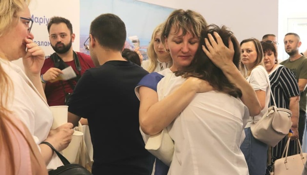 Центр підтримки переселенців "Я — Маріуполь" відкрили в Калуші