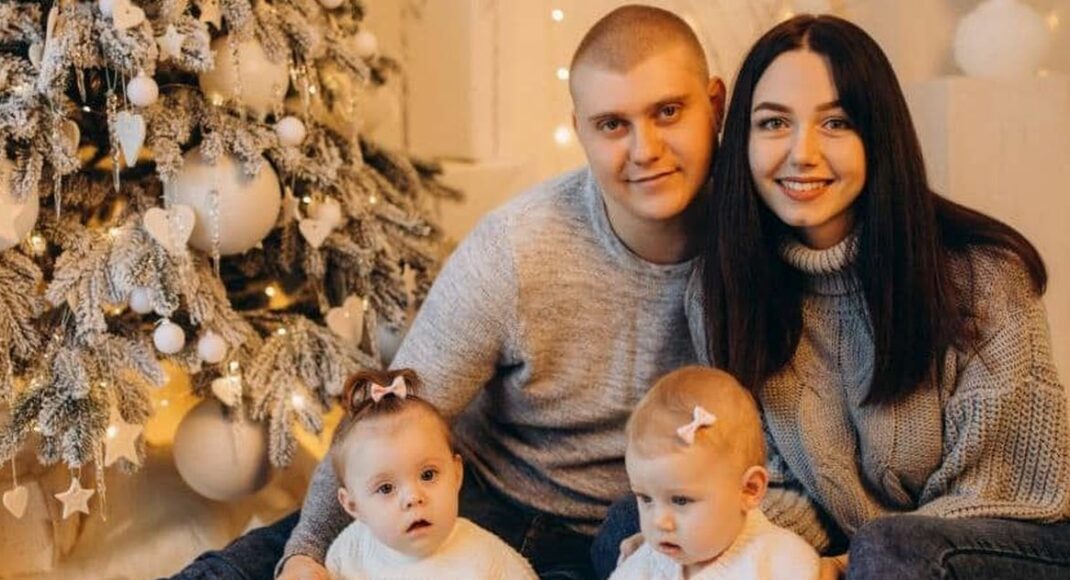 "Наші доньки будуть пишатися своїм прізвищем". Історія загиблого героя-прикордонника зі Старобільська