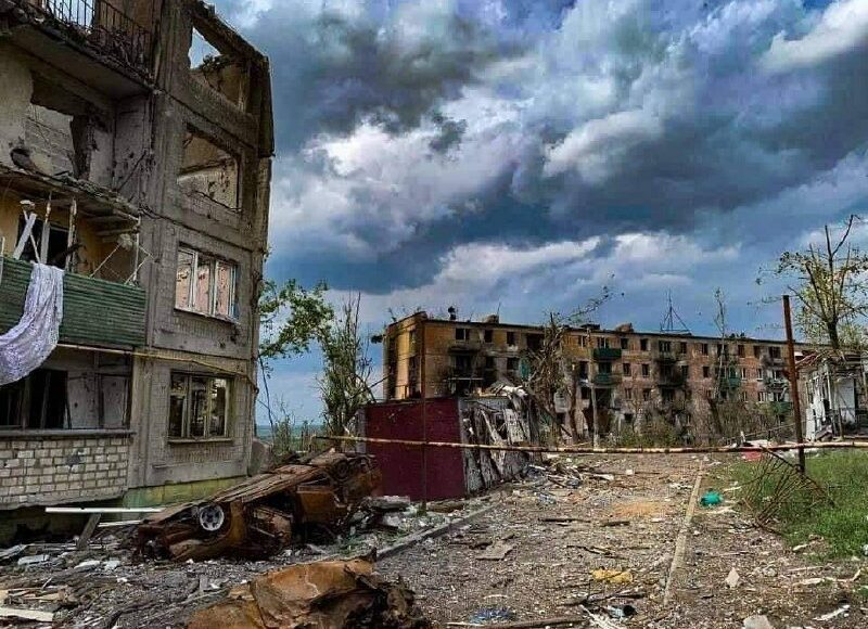 На восстановление и разминирование Луганской области может потребоваться более 10 лет, - Гайдай