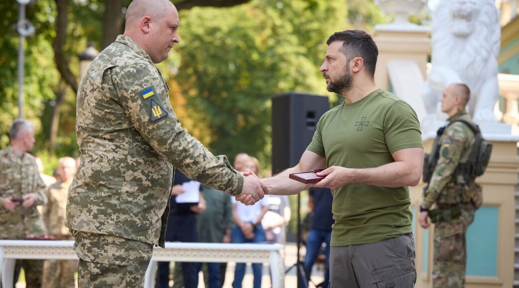 Зеленський нагородив військових до Дня Повітряних сил ЗСУ (фото)