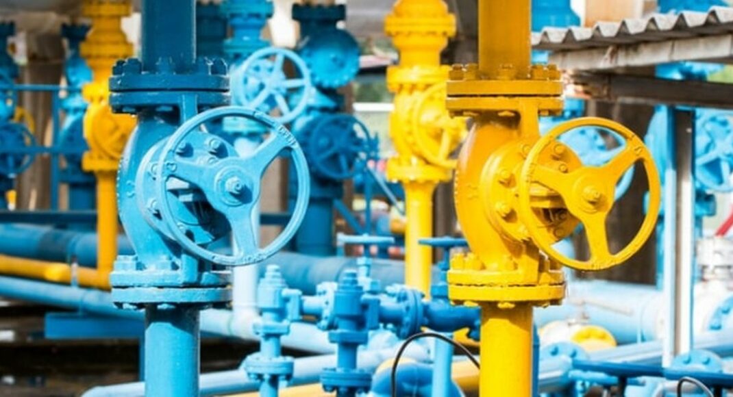 Донетчина без света, газа и воды: как перезимовать без коммуникаций
