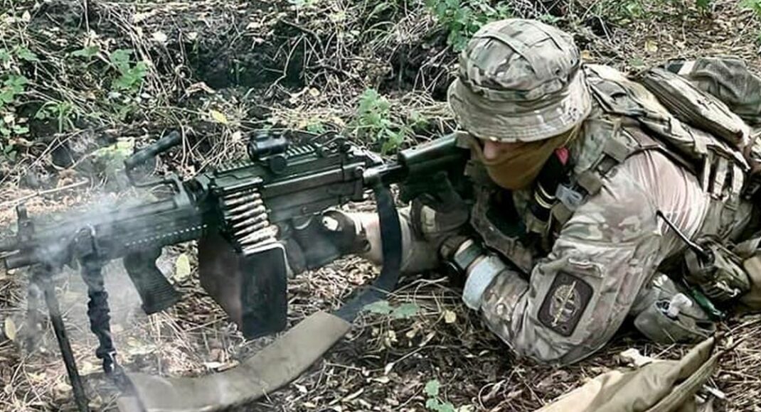 Українські захисники відбили ворожі спроби наступу на Авдіївському та Бахмутському напрямках, - Генштаб