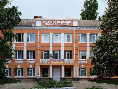 Маріупольський ліцей продовжить свою роботу у Києві, - Кличко (відео)