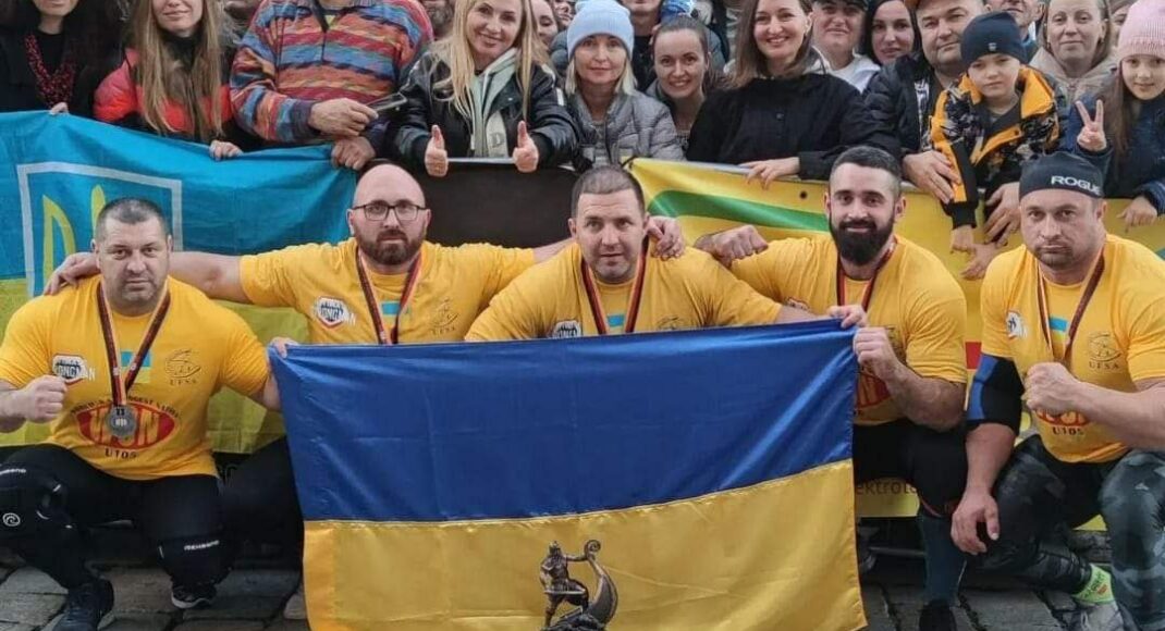 Стронгмен з Луганщини став другим у світовій першості в загальнокомандному заліку
