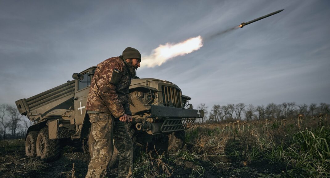 Росія намагається захопити Бахмут, бої коло міста можуть тривати роками, — аналітик