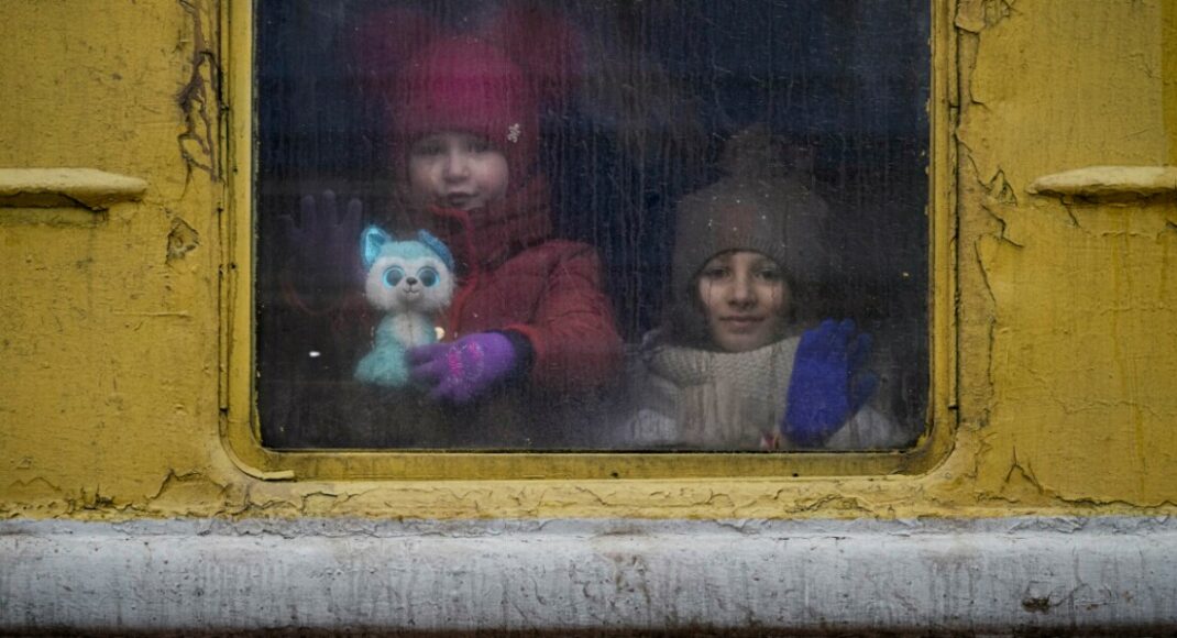 СБУ оголосила підозру колаборантам, причетним до депортації в росію 15 дітей