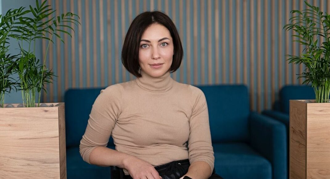 Евакуація з окупованого міста і здоров’я жінок з інвалідністю під час війни. Інтерв’ю з Уляною Пчолкіною