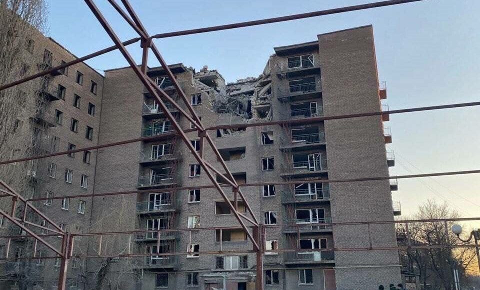 В оккупированном Алчевске произошел "хлопок", сообщают о 9 погибших