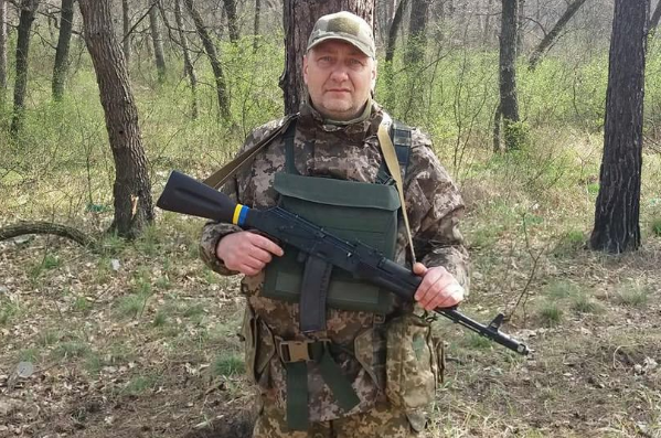 В Черкасской области попрощались с защитником Украины, который погиб в районе Бахмута