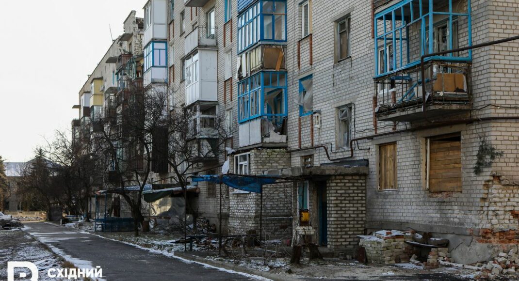 Более 2,4 млн украинцев живут в поврежденном или разрушенном россиянами жилье, — Кубраков