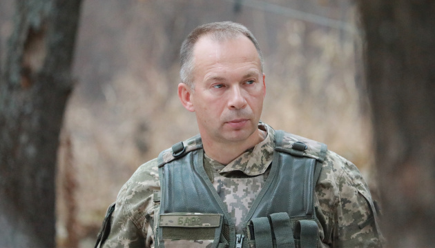 Бои за Бахмут продолжаются, ситуация в настоящее время контролируется, - Сырский