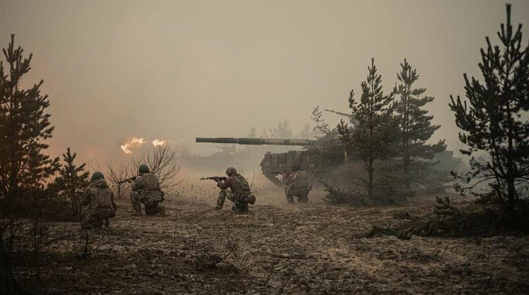 Вагнеровцы продвигаются в окрестностях Бахмута, - разведка Британии