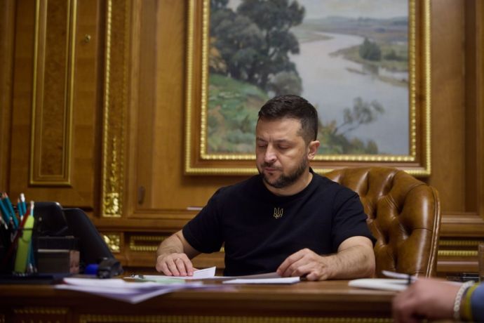 Зеленський посмертно нагородив 121 захисника України