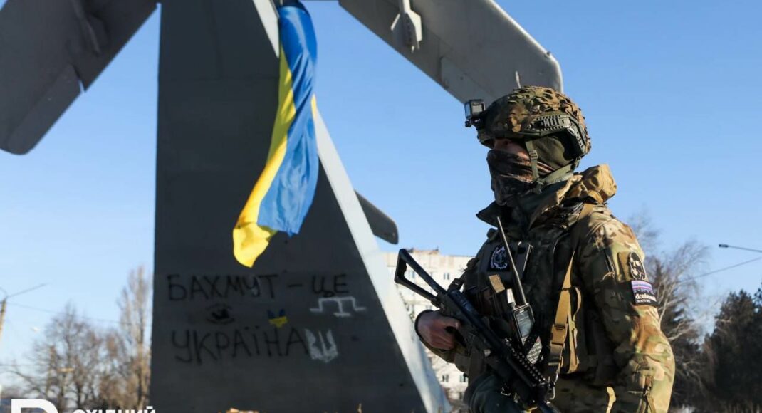 "Бахмут — це Україна": військові про оборону міста