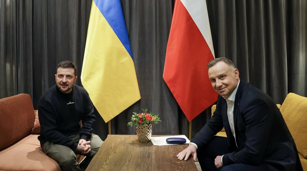 Президенты Украины и Польши провели встречу по вопросам безопасности