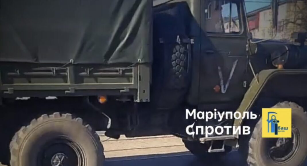 Маріупольці знову фіксують військові рухи у бік Мангуша: відео