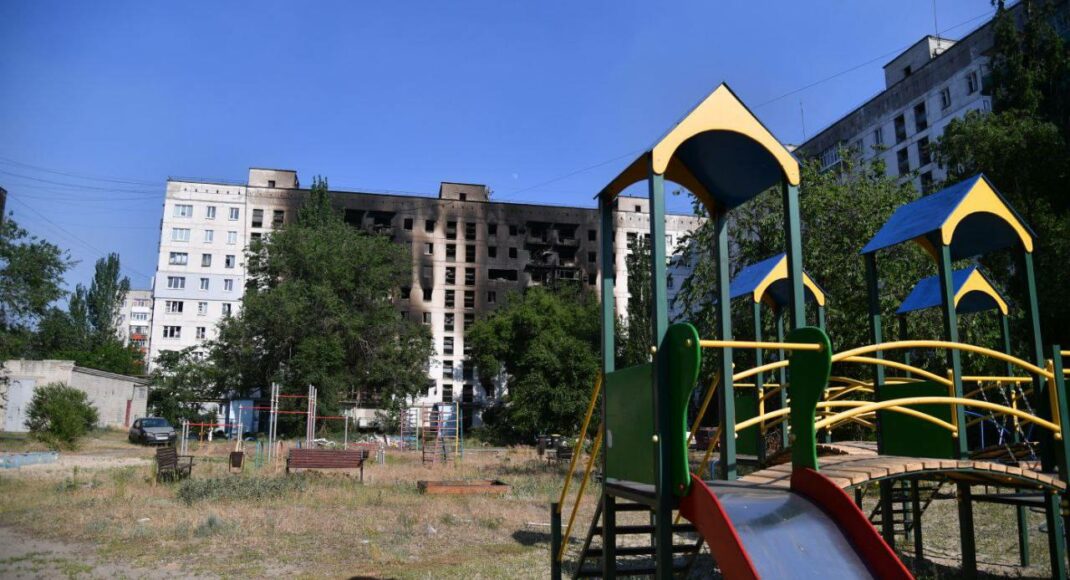 На шість громад Сєвєродонецького району залишилося близько 40 тисяч населення, - Власенко