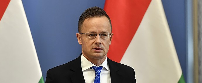 Венгрия отказалась отправлять боеприпасы в Украину