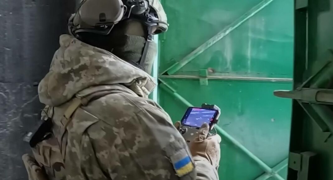Прикордонники під Бахмутом влучними ударами знешкодили групу рашистів (відео)