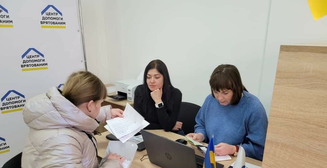 На Буковине 600 продуктовых наборов подготовили для выдачи ВПЛ из Луганской области
