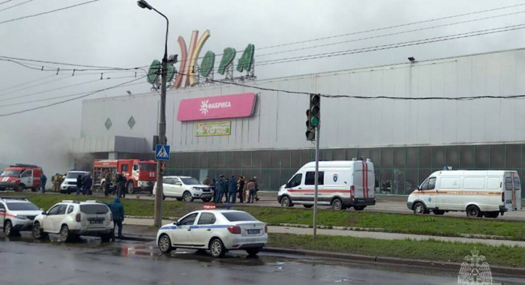 В окупованій Макіївці горів супермаркет "Обжора"